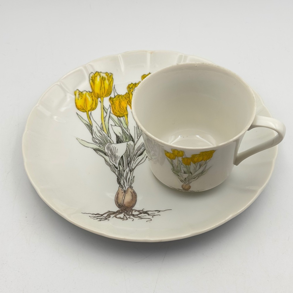 Mann Fine China Tulip Botanical‎ Tea Cup and Saucer Set Yellow White Whimsical